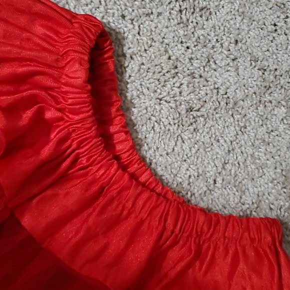 Red tulle petticoat - Picture 3 of 4